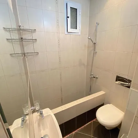 Lejlighed Centre 1br For 4 Guests & Fast Wifi